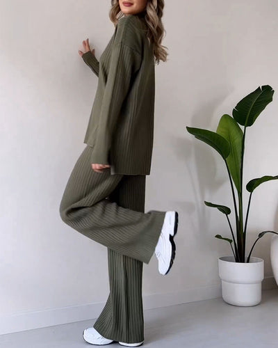 Daryelle | Women's Lounge Set Ribbed Knit with Wide-Leg Pants 3