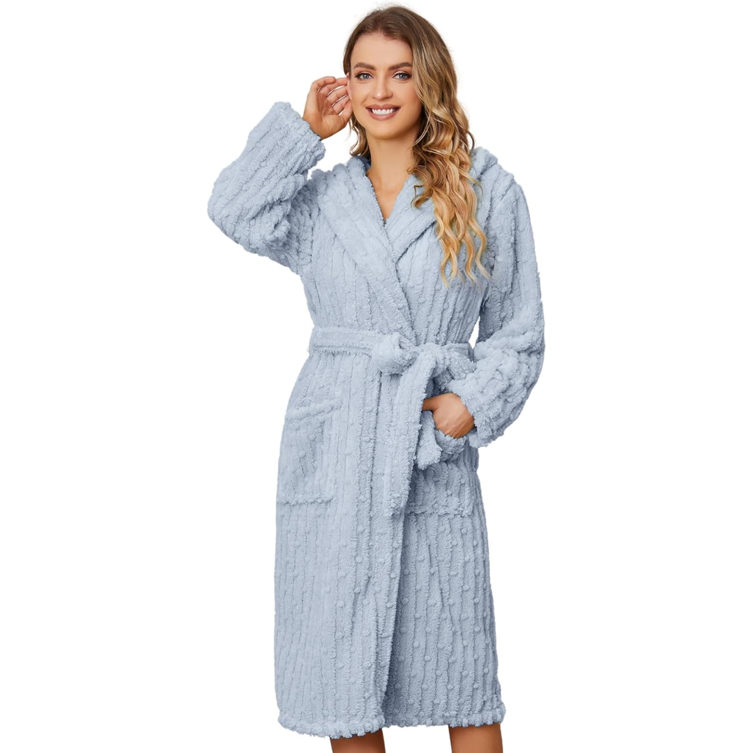 Diana | Women's Bathrobe with Hood and Pockets 2