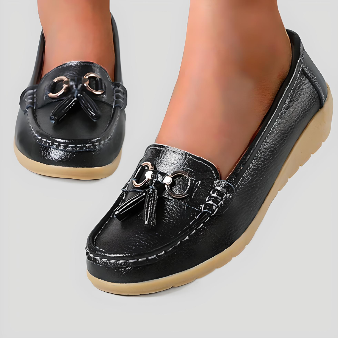 Hannah | Slip-On Shoes with Band Design 4