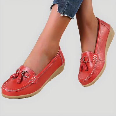 Hannah | Slip-On Shoes with Band Design 5