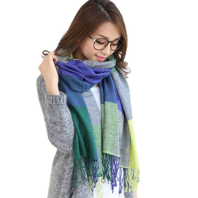 Sophia | Oversized Check Scarf in Soft Fabric 2