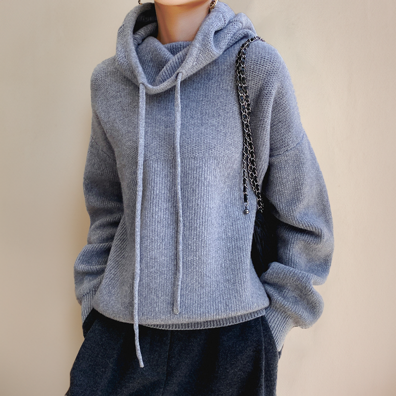 Sophie | Women's Oversized Hoodie with Drawstring Funnel Neck 3