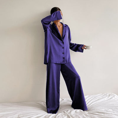 Sophie | Women's Pajama Set with Matching Top and Trousers in Soft Fabric 2