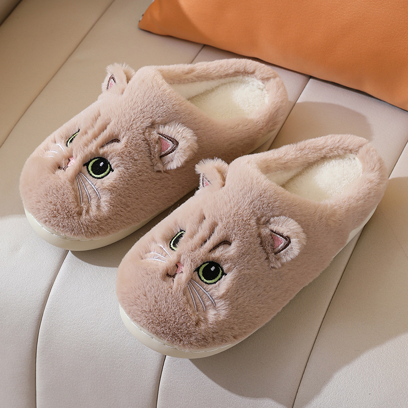 Sophie | Women's Slippers With Cat Design 1