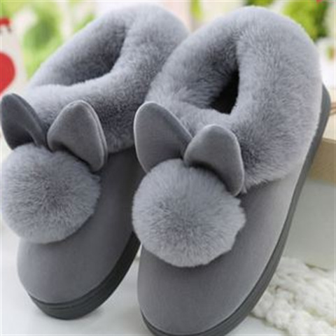 Sophie | Women's Slippers with Rabbit Motif and Pompoms 2
