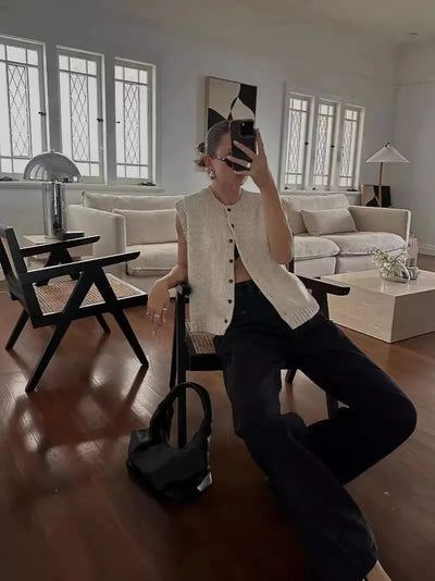 Valeria | Women's Sleeveless Knit Cardigan with Button-Down Front 3