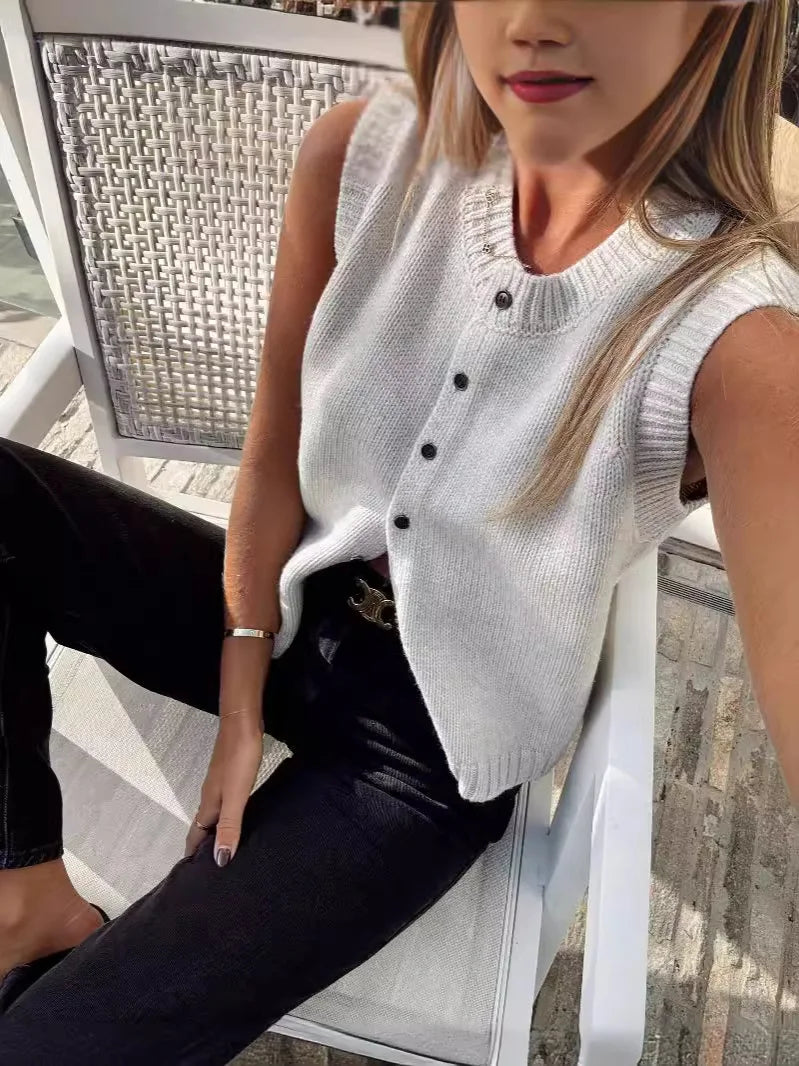 Valeria | Women's Sleeveless Knit Cardigan with Button-Down Front 4