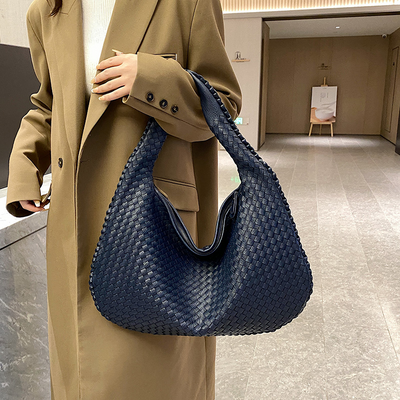 Women’s Handbag Braided Design Zipper 7