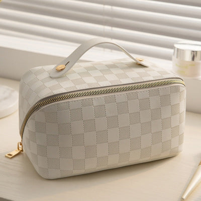 Women’s Makeup Bag Checkered Design Zipper 2