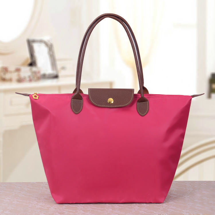 Women’s Shoulder Bag Spacious Interior 9