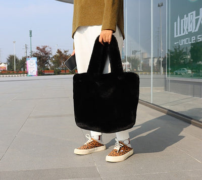 Women’s Tote Bag Soft Texture 4